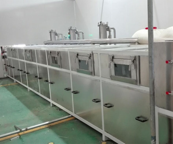 石家庄通过式喷淋清洗线